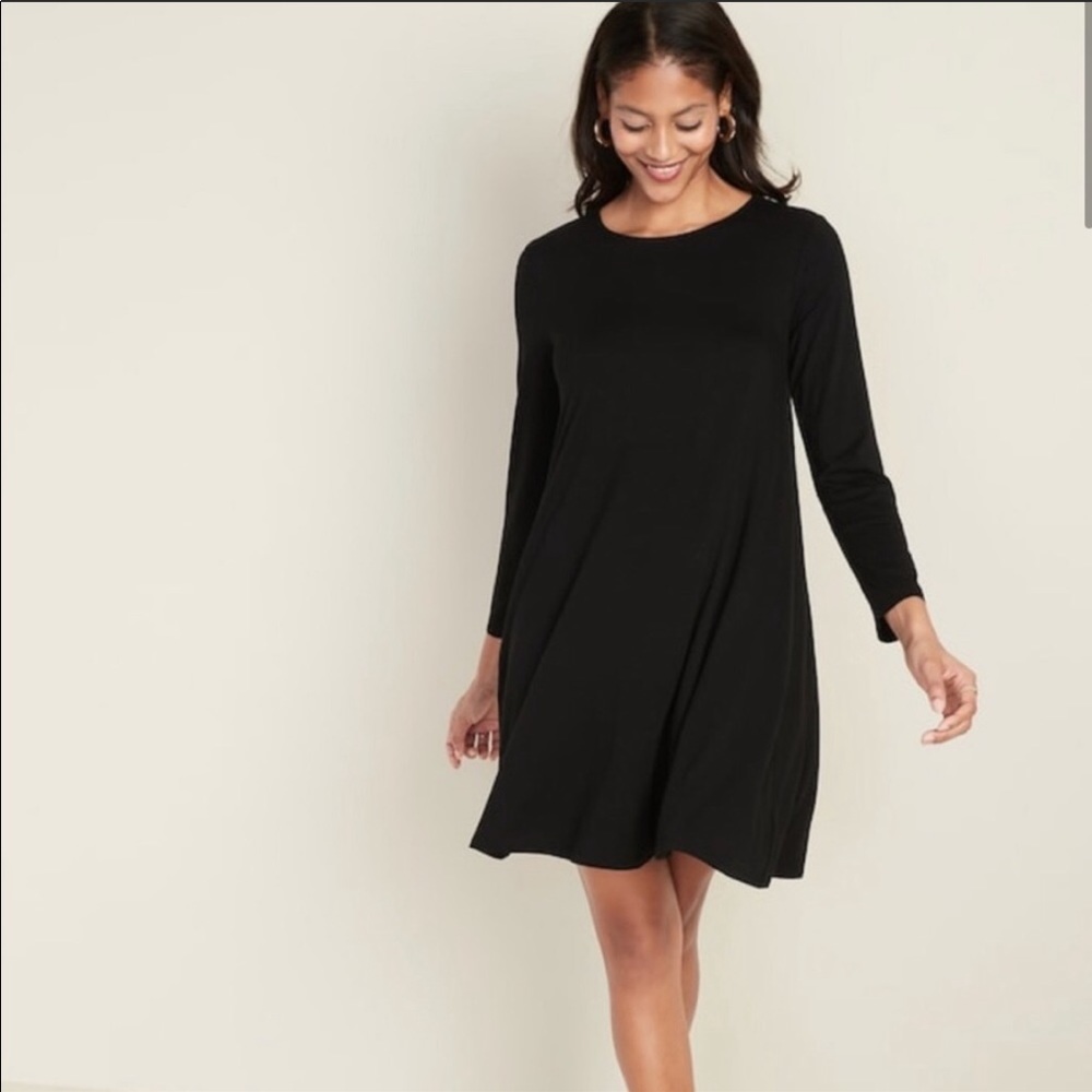 NWT Old Navy Black Long Sleeve Swing Dress